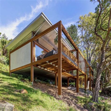 cplusc|Balmy Palmy House / CplusC Architectural Workshop.